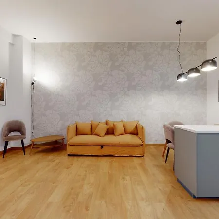 Sahi - Dei Dell'olimpo Porta Romana Apartament
